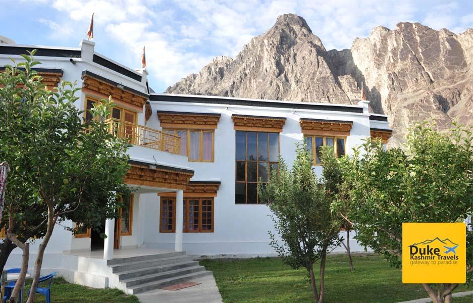 Hotel Snow Leopard