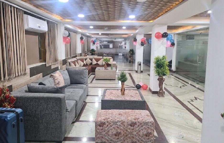 Hotel GOLDEN SANDS Srinagar