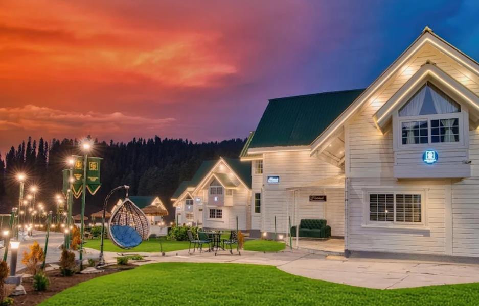 Green Rooms Resort Gulmarg