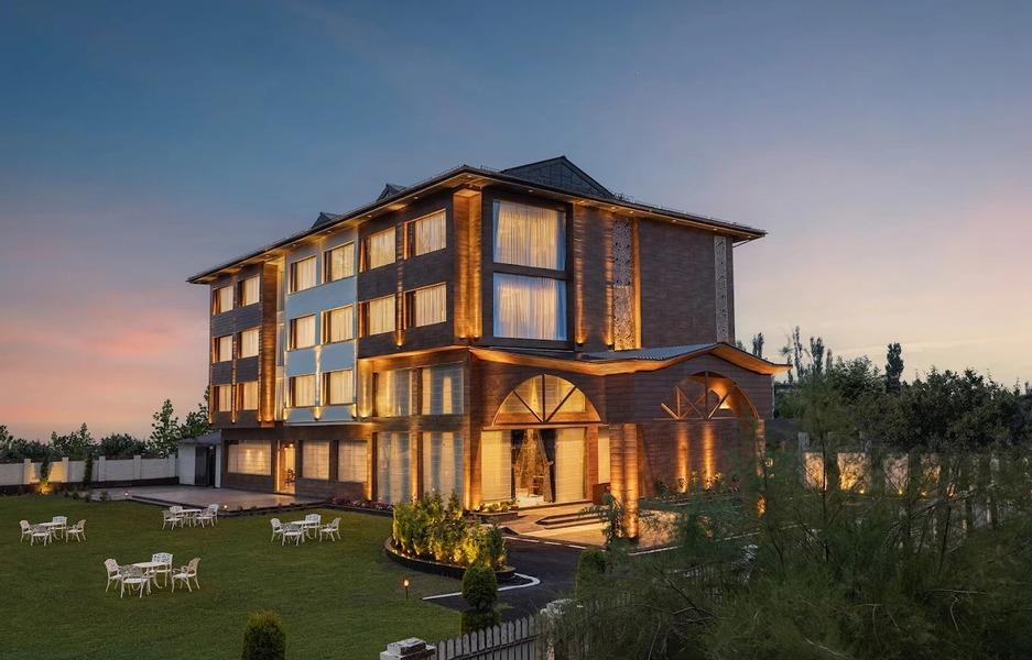 Welcome Heritage Grand M Srinagar