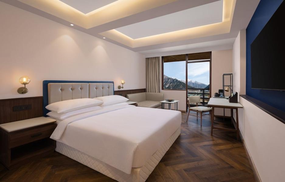 Four Points by Sheraton Sonmarg Resort