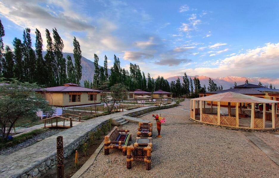 White Sands Resort Nubra